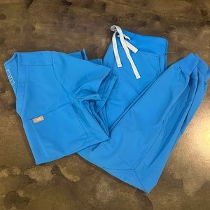 Figs Capri Blue Jogger Set